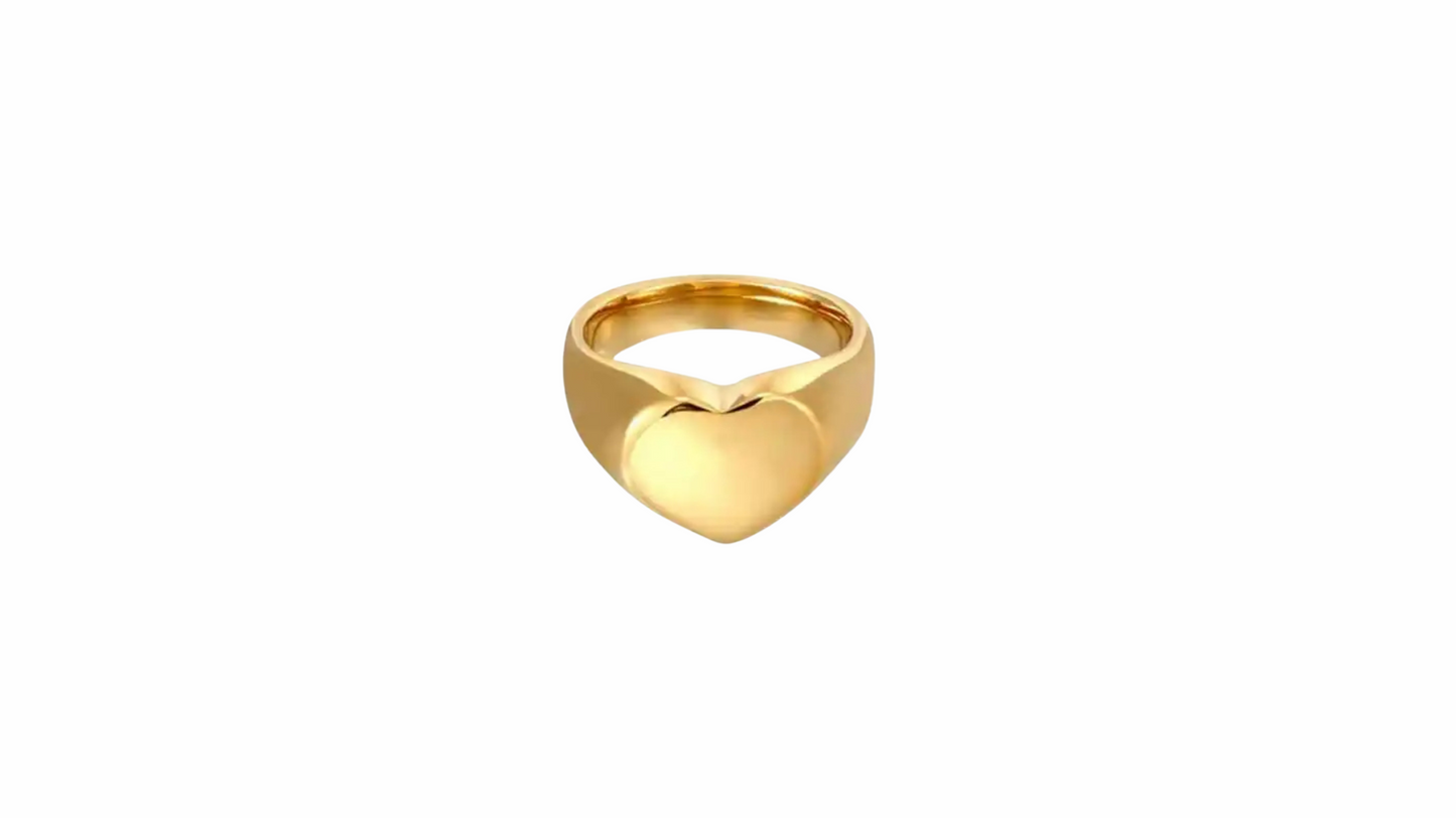 HEART RING